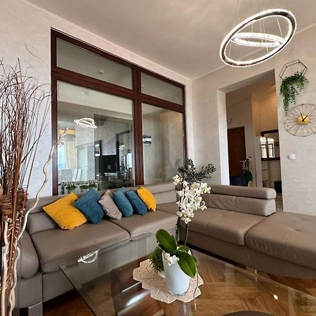 Villa Adriatic, Apartment Enio With Swimming Pool, Panoramic Sew View, Free Parking Icici Exterior photo