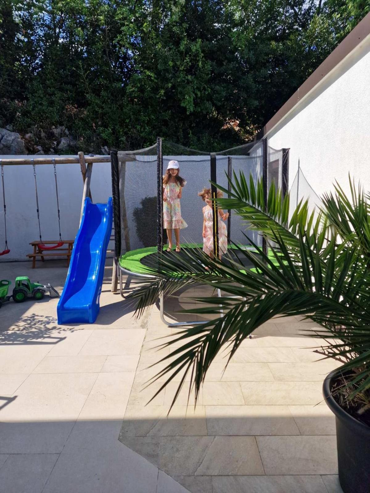 Villa Adriatic, Apartment Enio With Swimming Pool, Panoramic Sew View, Free Parking Icici Exterior photo